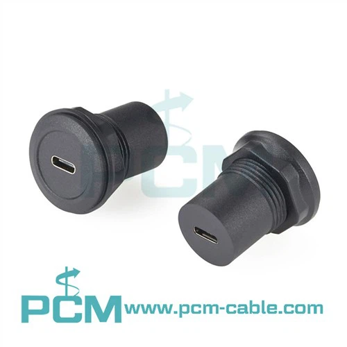 Okrogel adapter za pritrditev na ploščo USB C v USB C